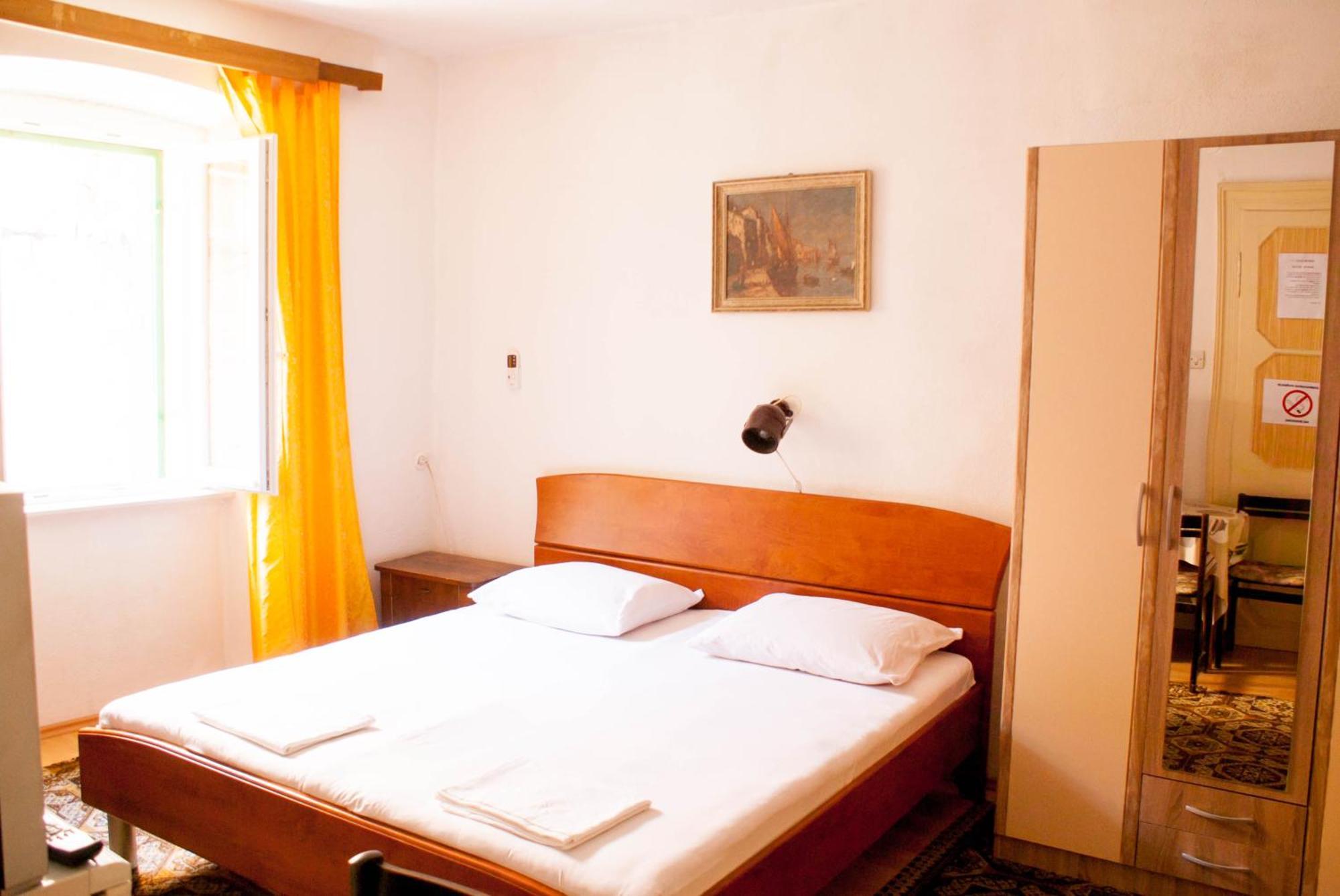 Accommodation Old Town Vitaic コルチュラ 部屋 写真