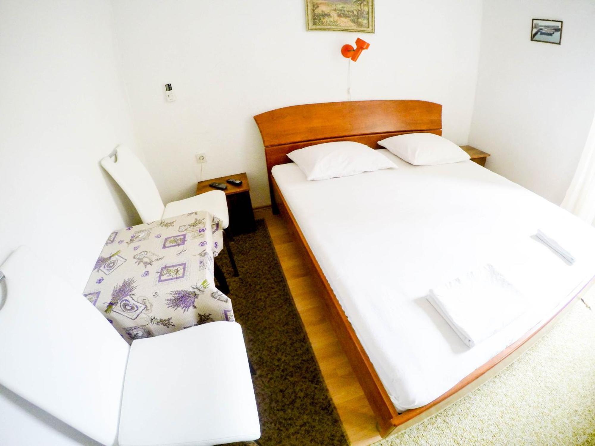 Accommodation Old Town Vitaic コルチュラ 部屋 写真