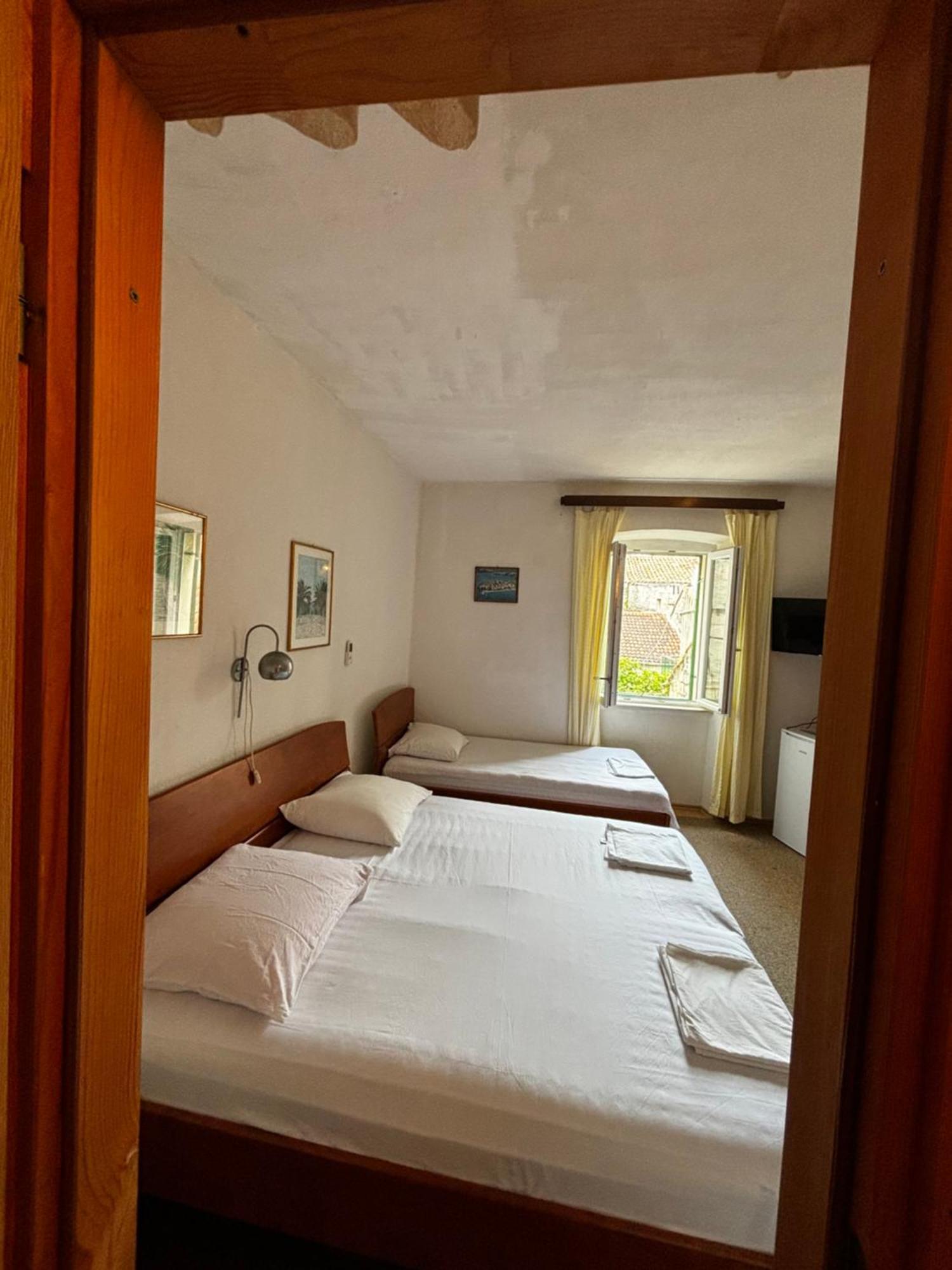 Accommodation Old Town Vitaic コルチュラ エクステリア 写真