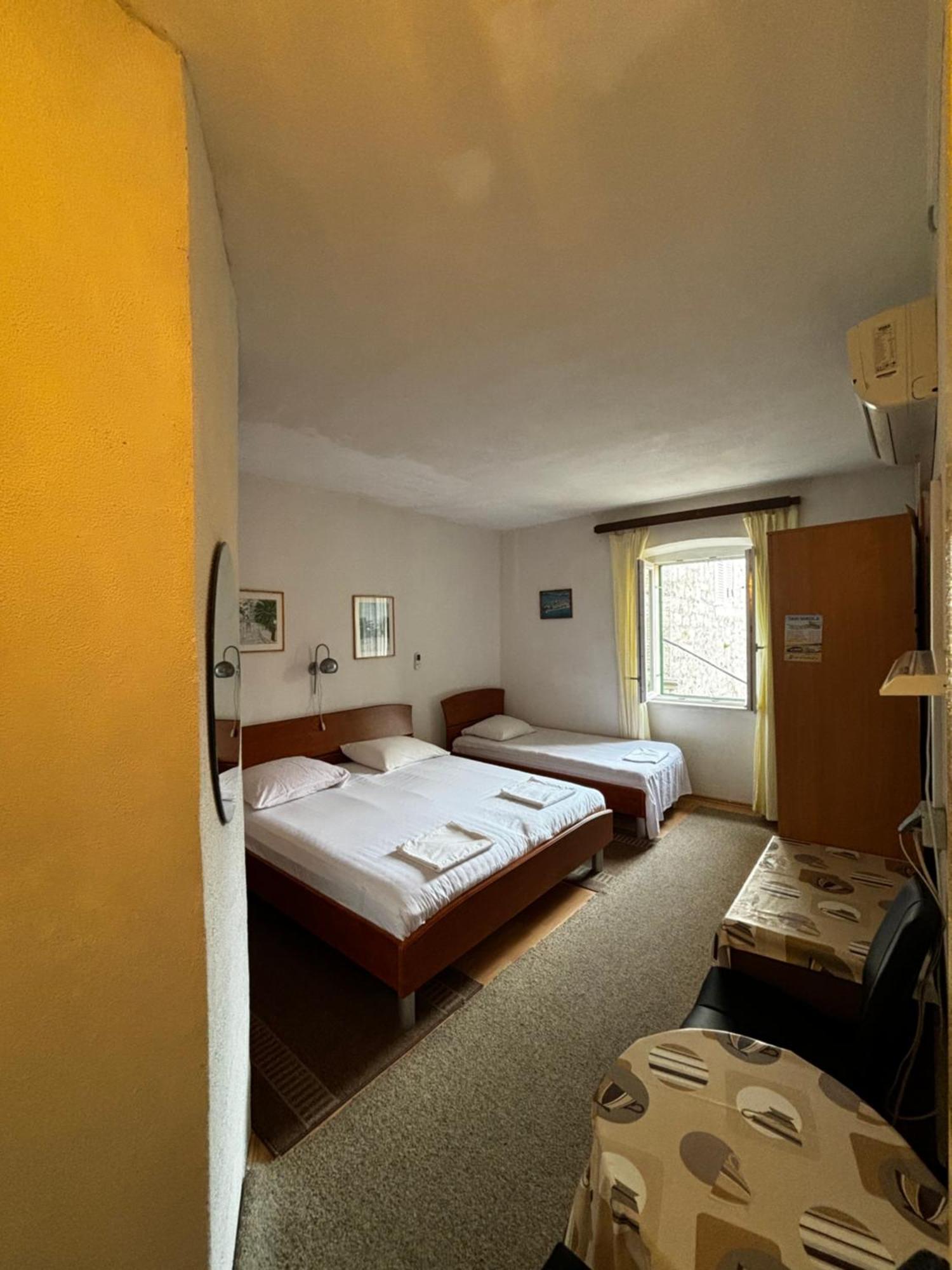 Accommodation Old Town Vitaic コルチュラ エクステリア 写真