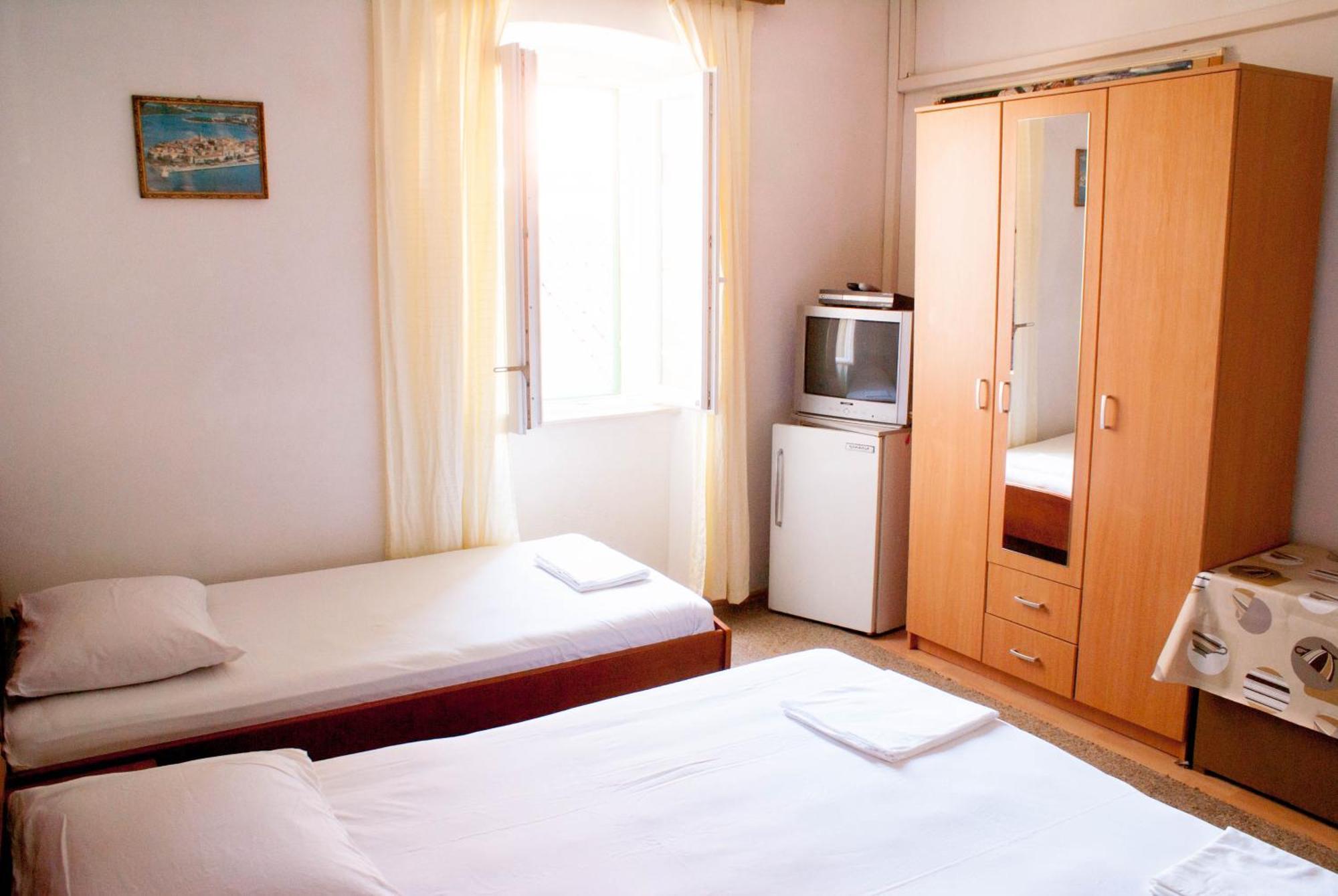 Accommodation Old Town Vitaic コルチュラ 部屋 写真