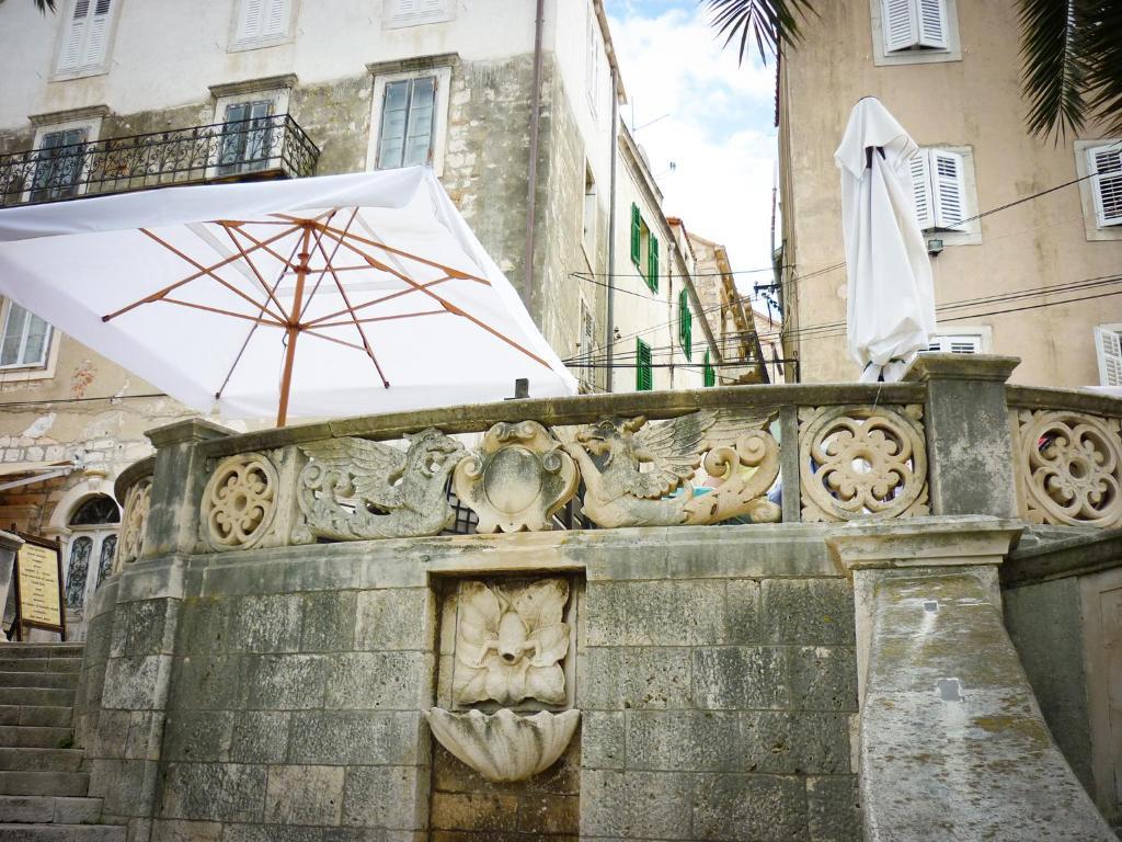 Accommodation Old Town Vitaic コルチュラ エクステリア 写真